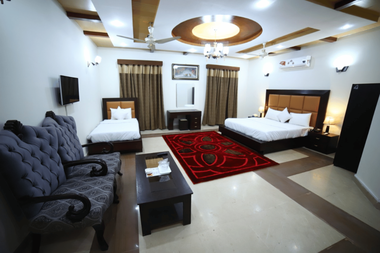 Deluxe Triple Bedroom